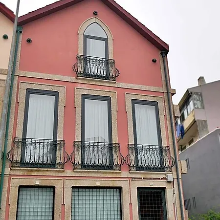 Serra Do Pilar Porto Bed and Breakfast Βίλα Νόβα ντε Γκάια